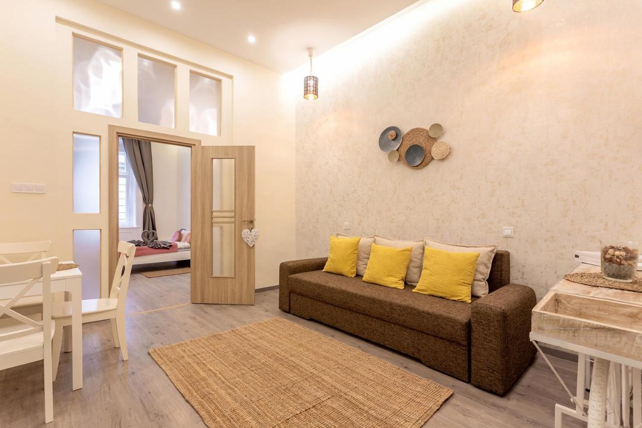 Goldcentral Apartment Comfort Budapešť Exteriér fotografie